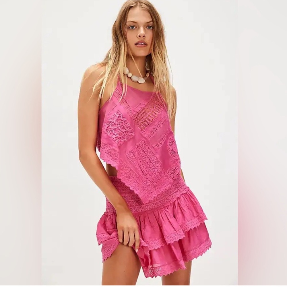 NWOT Free People Eleanora Halter Top And Skirt Set - Magentiful
XS